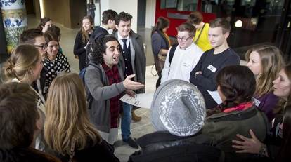 Jongeren in debat met elkaar voorronde Brabant 2015