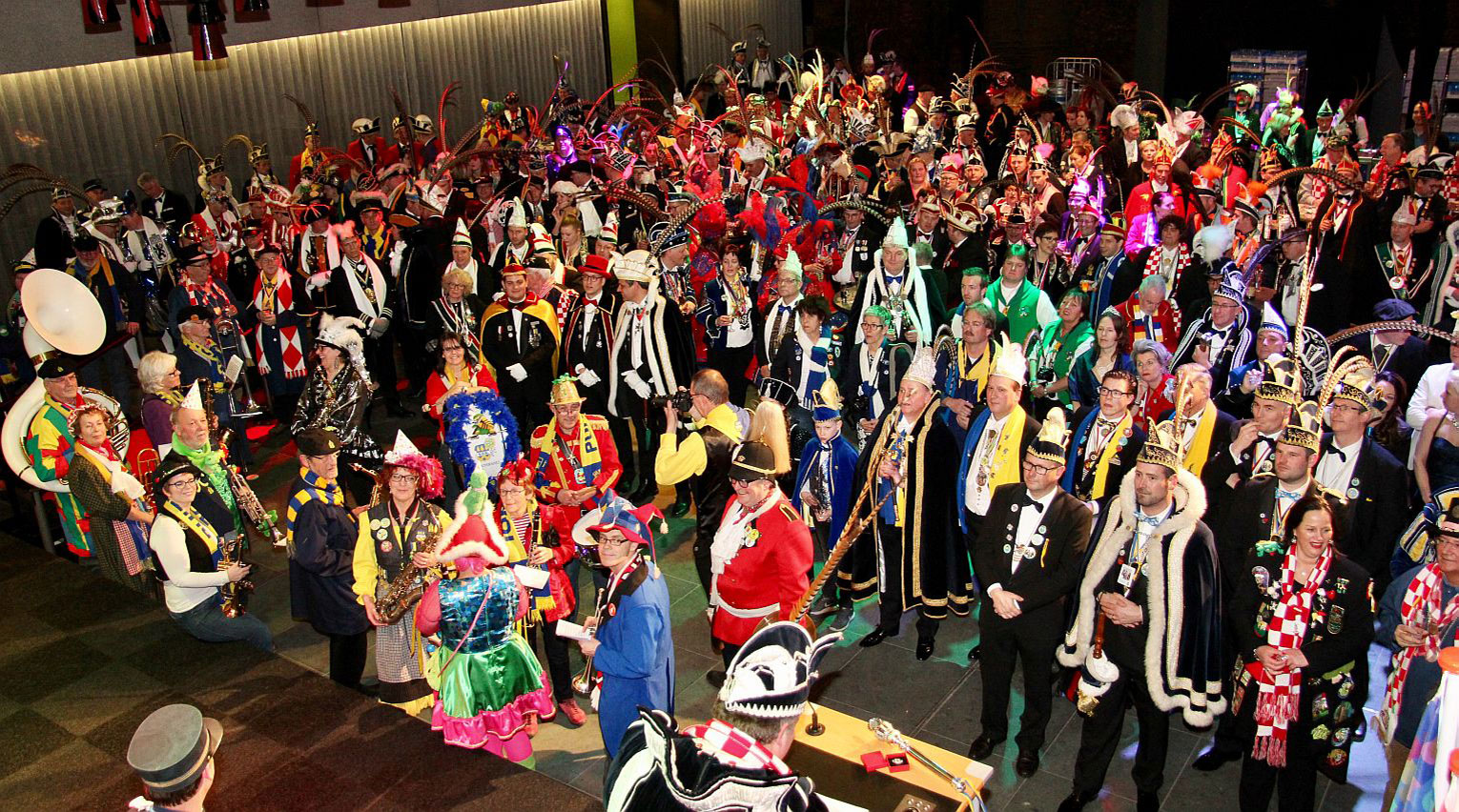 Prinsen carnaval in het provinciehuis