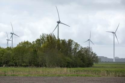 Nederland, Etten-Leur,windmolens ten noorden van Etten-Leur richting Zevenbergen
